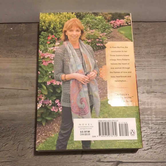 Face the Fire ( Three Sisters Island Trilogy) (Paperback) by Nora Roberts - Picture 6 of 12